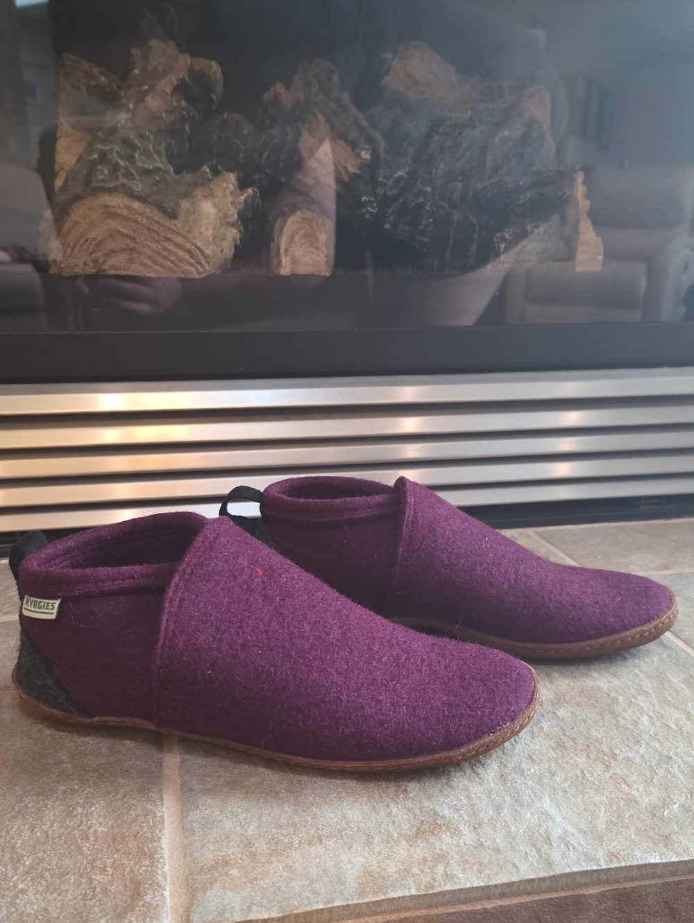 Kyrgies Tengries Maroon Wool House Shoes Size 40 Women's US 9-9.5